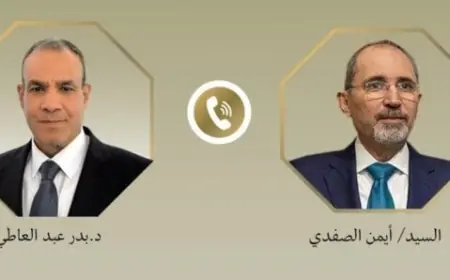 وزير الخارجية يقدم تعازيه لنظيره الأردني في ضحايا حادث انقلاب الحافلة بجنوب سيناء