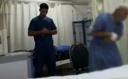 عم محمد الذي أصبح حديث الساعة في واقعة الصلاة مع الممرض داخل العناية المركزة في ذمة الله