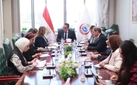 وزير الصحة يعزز جهود تأمين إمدادات مستدامة لوسائل تنظيم الأسرة حتى عام 2030
