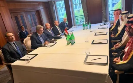 كامل الوزير يناقش التعاون في الممرات الدولية مع وزير النقل السعودي