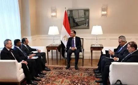 مدبولي يناقش مع شيفرون آفاق التعاون في صناعة البترول والطاقة