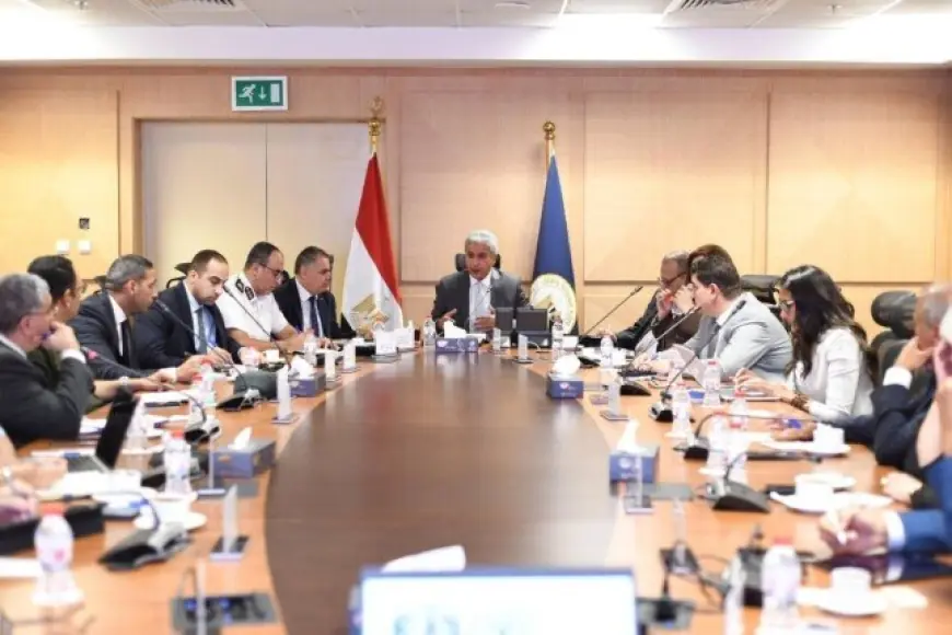 وزير السياحة يكشف عن خطة مصر لاستقبال حدث كسوف الشمس الكلي 2027