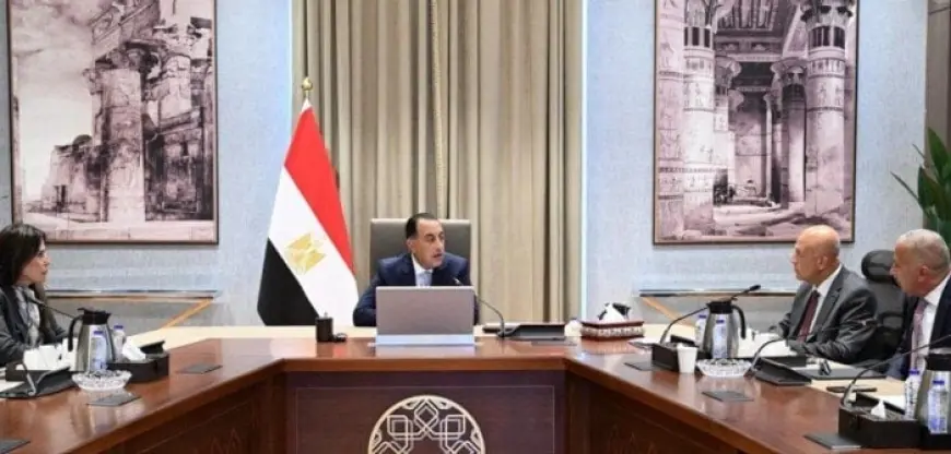 مدبولي يكشف عن عروض مغرية من شركات عالمية لإنشاء محطات تحلية مياه البحر وتعزيز صناعتها محلياً