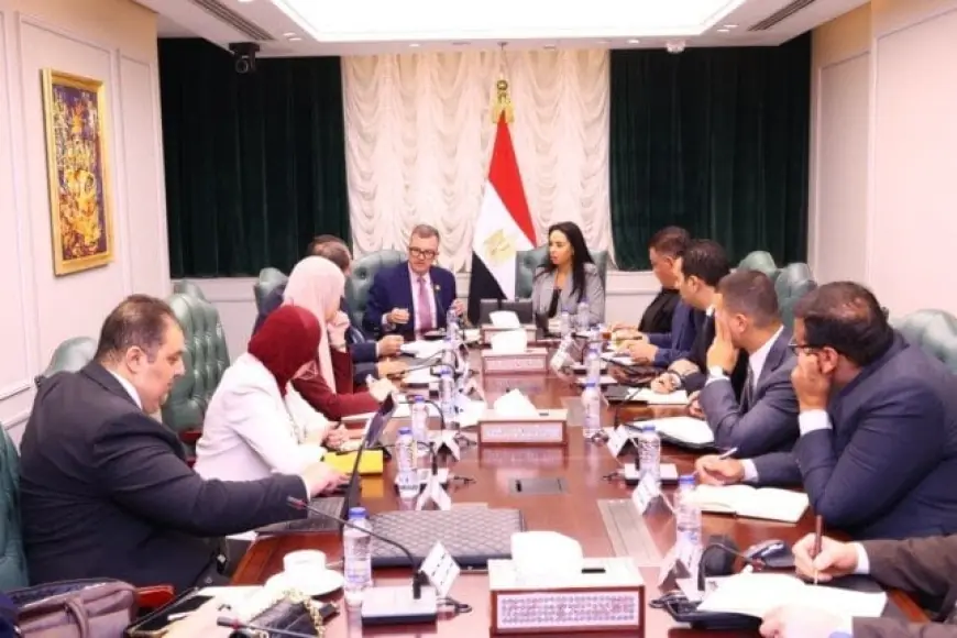 خطط تعزيز التكامل بين السياسات الاقتصادية والاجتماعية في اجتماع التضامن والتخطيط