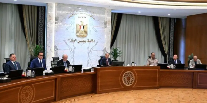 مدبولي يعلن عن تنظيم معارض أهلا مدارس لتلبية احتياجات المواطنين من السلع بأسعار تنافسية