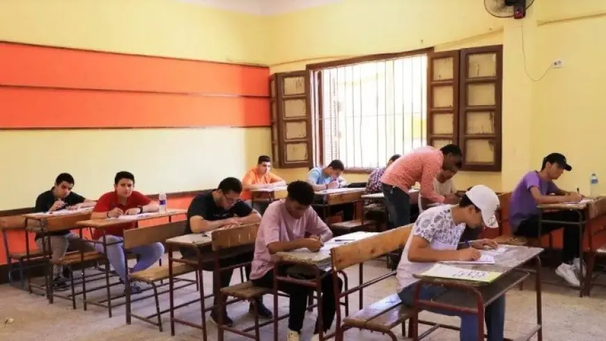 بدء تسليم استمارات نجاح الدور الثاني للثانوية العامة اليوم في جميع المدارس