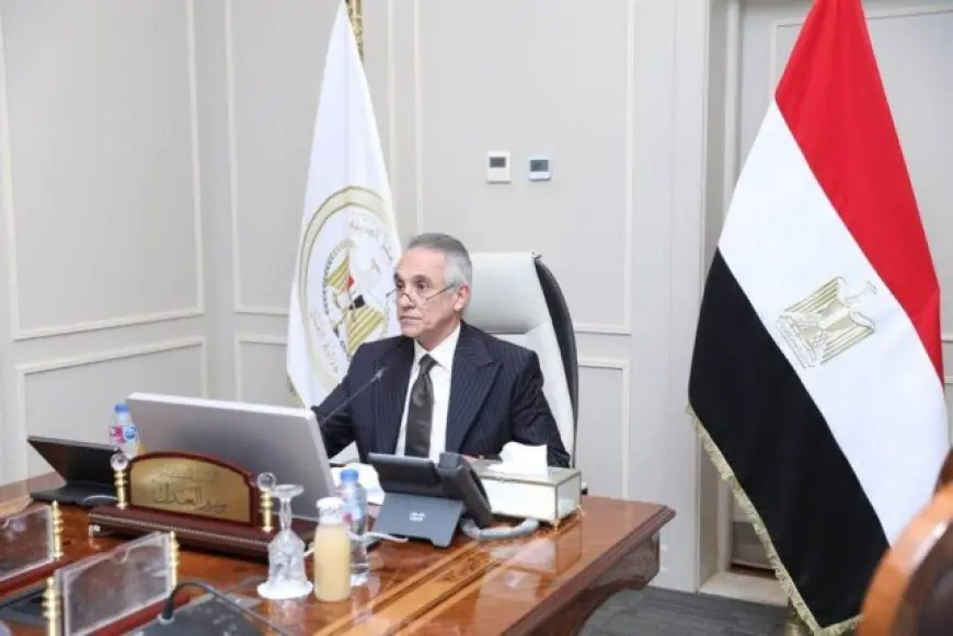 وزير العدل ووزير التنمية المحلية يدشنان تشغيل 6 فروع للموثوقية في 5 محافظات