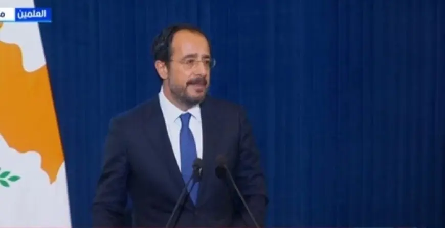 رئيس قبرص يؤكد تمسكه بحل الدولتين ويعبر عن رفضه للتهجير القسري للفلسطينيين