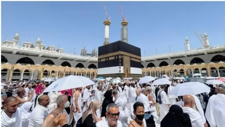 مجلس الوزراء يحذر من أن عروض الحج والعمرة عبر الصفحات غير الرسمية خدعة احذروا منها