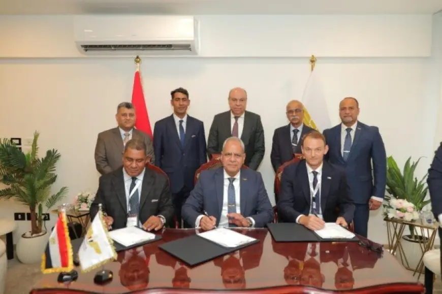 مصر تزيد أسطول تدريب الطيارين بـ 10 طائرات حديثة في صفقة مميزة بمعرض العلمين