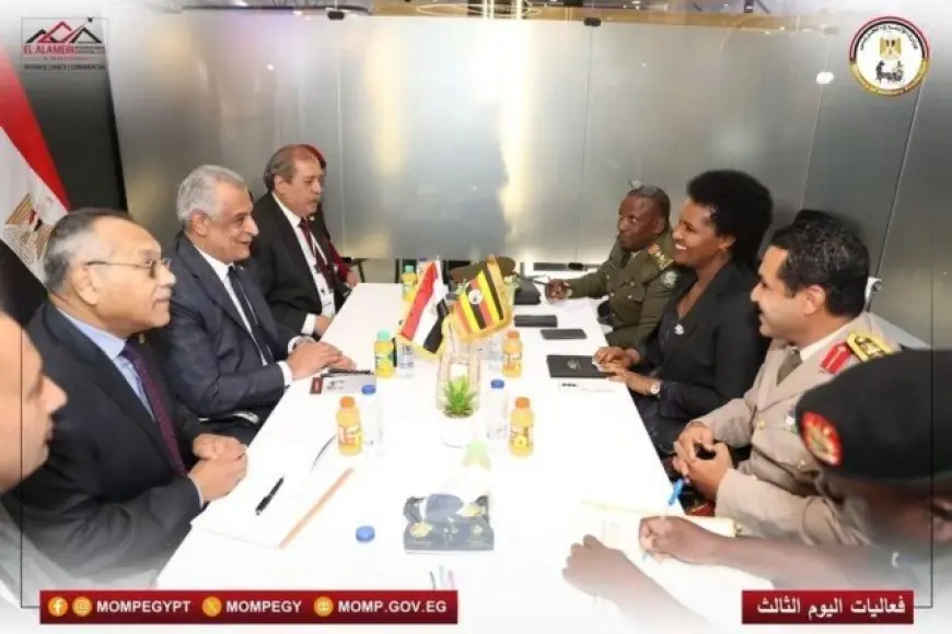 مصر وأوغندا تستكشفان فرص التعاون في التصنيع الدفاعي
