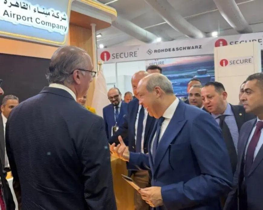 رئيس ميناء القاهرة الجوي يؤكد استمرار تطوير مطار القاهرة وتعزيز خدمات المسافرين
