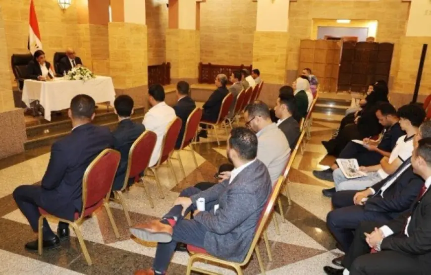 القنصلية المصرية في جدة تناقش مع أبناء الجالية مبادرات دعم المصريين في الخارج