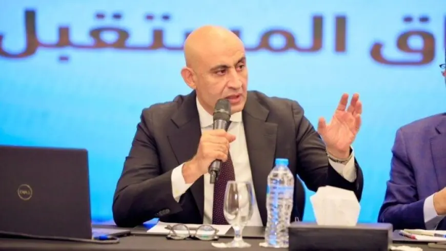 أولياء أمور طلاب الشهادات الدولية بالخارج يطلبون إعادة النظر في قرار الـ 20% بعد إلزامهم بمادة العربي والتاريخ ويكشفون عن معاناتهم في تطبيقه