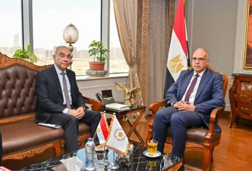 وزير الري يلتقي رئيس هيئة الاستعلامات لتعزيز الرؤية المصرية لحل قضايا المياه