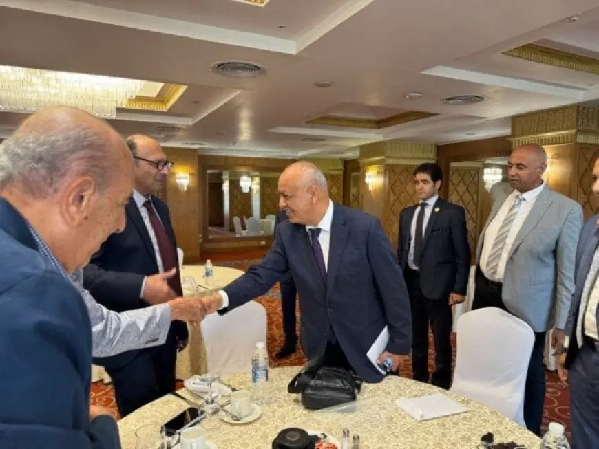 مصطفى بكري يبرز أهمية رفع أجور أعضاء هيئة التدريس خلال ملتقى عين شمس