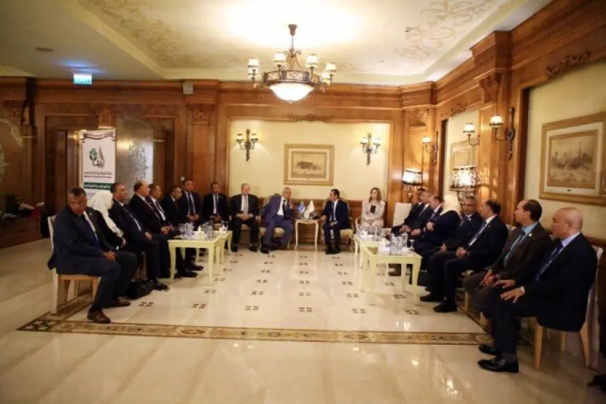 الريف المصري الجديد يواصل تعزيز البنية الأساسية لمشروع المليون فدان في سهل المنيا مع أحدث الصور