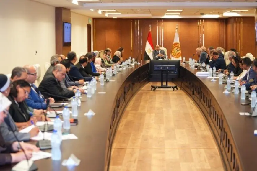 وزير العمل يلتقي ممثلين عن الجهات المعنية لوضع الأسس لإعداد الاستراتيجية الوطنية للتدريب المهني