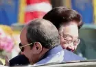 رئيس كوريا الجنوبية يمنح الرئيس السيسي دراجة هوائية فاخرة في لفتة مميزة