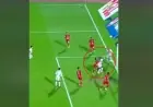 صدمة.. بث مباراة القمة يكشف بوضوح عدم خروج الكرة من الملعب في لقطة مطالبة الزمالك بركلة جزاء لشيكو بانزا