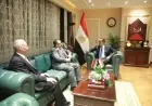 وزير الصحة يناقش تطوير صناعة الأدوية وتعزيز التعاون الطبي مع العراق
