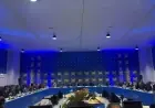 وزير الخارجية يناقش التحديات الاقتصادية الإقليمية وأولويات التنمية مع رئيس مجموعة البنك الدولي