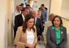 رئيس الوزراء يناقش إنجازات القافلة الطبية الشاملة المنظمة من قبل اللجنة الطبية العليا والاستغاثات في الجيزة