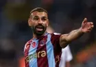 كانافارو يشيد بمحمد صلاح ويعترف: محظوظ لعدم مواجهته في الملاعب