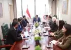 وزير الصحة يعزز التعاون مع ميدترونيك لتطوير الجراحات الروبوتية في المملكة العربية السعودية
