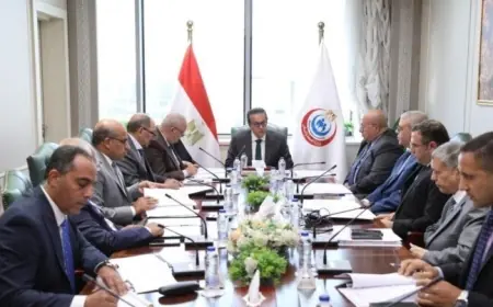 وزير الصحة يقود اجتماع مجلس إدارة صندوق تعويض مخاطر المهن الطبية لتعزيز الأمان الصحي