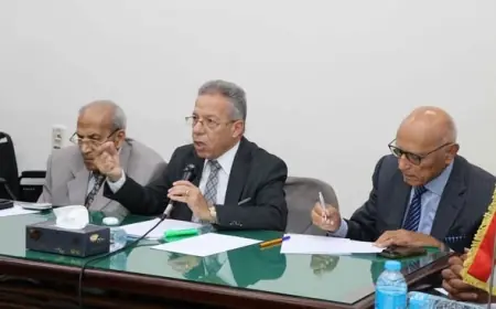 نقابة الأطباء تدعو لوقف قبول الطلاب الجدد في الكليات بدون مستشفيات جامعية