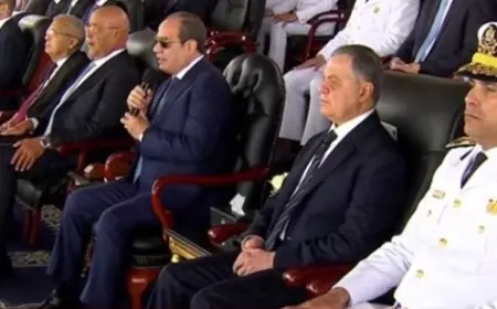 الرئيس السيسي يؤكد أن مسؤولية الحفاظ على الدولة تقع على عاتق الشعب بأكمله