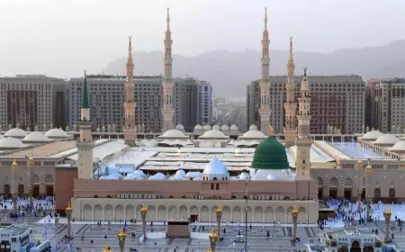 الخطيب: جريمة استهداف مكة والمدينة من أعظم الجرائم في التاريخ