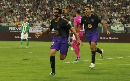 برشلونة يهيمن على ريال بيتيس بخماسية مذهلة ويعزز صدارته في الدوري الإسباني