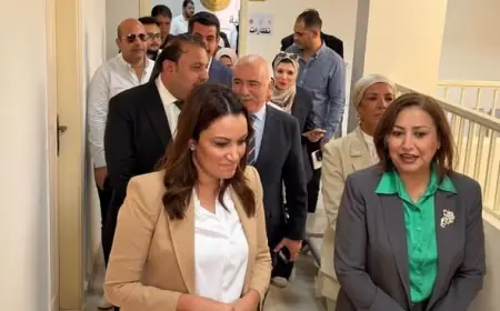 رئيس الوزراء يناقش إنجازات القافلة الطبية الشاملة المنظمة من قبل اللجنة الطبية العليا والاستغاثات في الجيزة