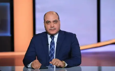 محمد الباز: لأول مرة في تاريخ مصر رئيس يعلن التخلي عن السلطة