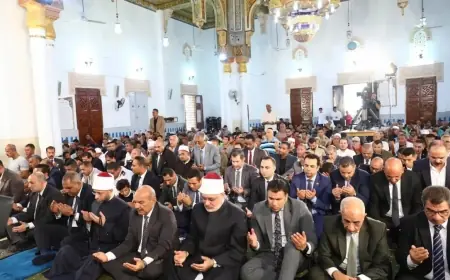 المفتي يشارك في صلاة الجمعة بالسويس احتفالًا بالعيد القومي للمحافظة