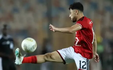 طبيب الأهلي يوضح إصابة أكرم توفيق في مباراة كيتارا