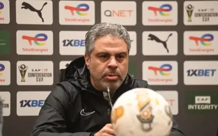 جلسة تحفيزية لمعتمد جمال مع لاعبي الزمالك قبل مباراة هامة ضد المقاولون العرب