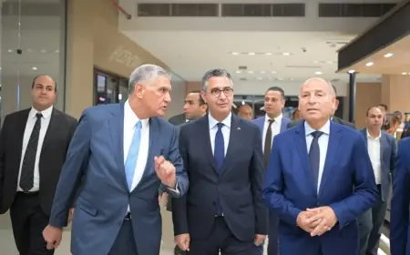 افتتاح الوزير لفرع المرشدي الجديد في التجمع الخامس بحضور لافت لمحافظ القاهرة