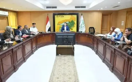 نائب محافظ الفيوم يتابع تقدم المشروعات الاستثمارية وملف التصالح على مخالفات البناء