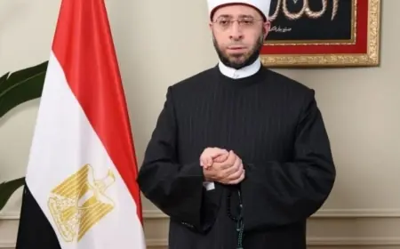 وزير الأوقاف يبارك للقارئ بلال سيف تفوقه في مسابقة موسكو العالمية للقرآن الكريم