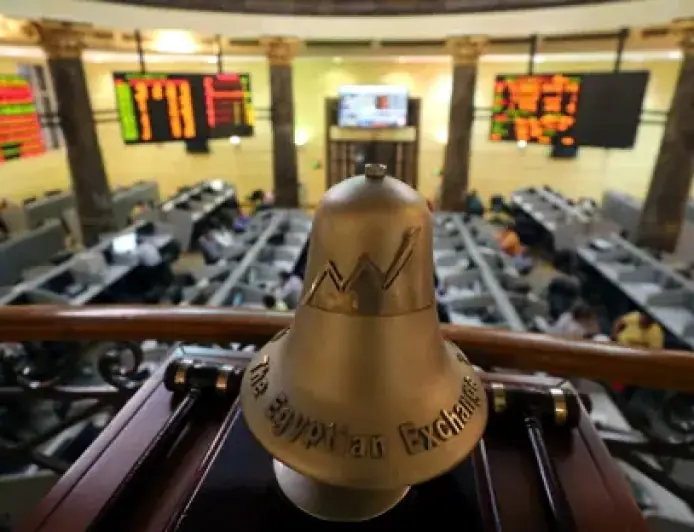 انخفاض ملحوظ في المؤشر الرئيسي للبورصة المصرية بنسبة 0.42% مع بداية تداولات الاثنين