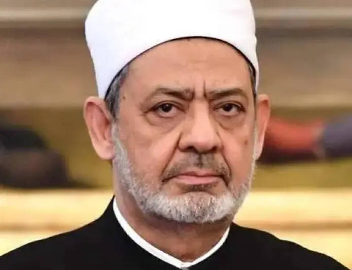 شيخ الأزهر يقدم تعازيه لإسبانيا في ضحايا حادث القطار ويدعم الأسر المكلومة