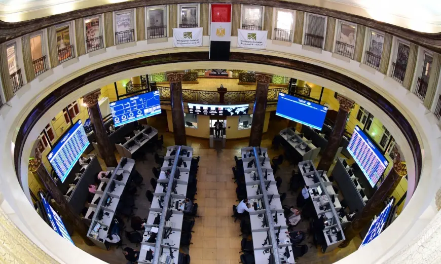 مؤشرات البورصة المصرية تتراجع جماعياً في ختام تعاملات الاثنين