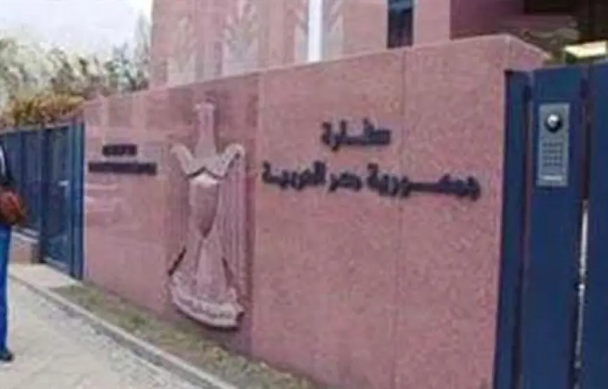 السفارة المصرية بالرياض تصدر تنبيهًا هامًا للمصريين في السعودية حول الرحلات الجوية