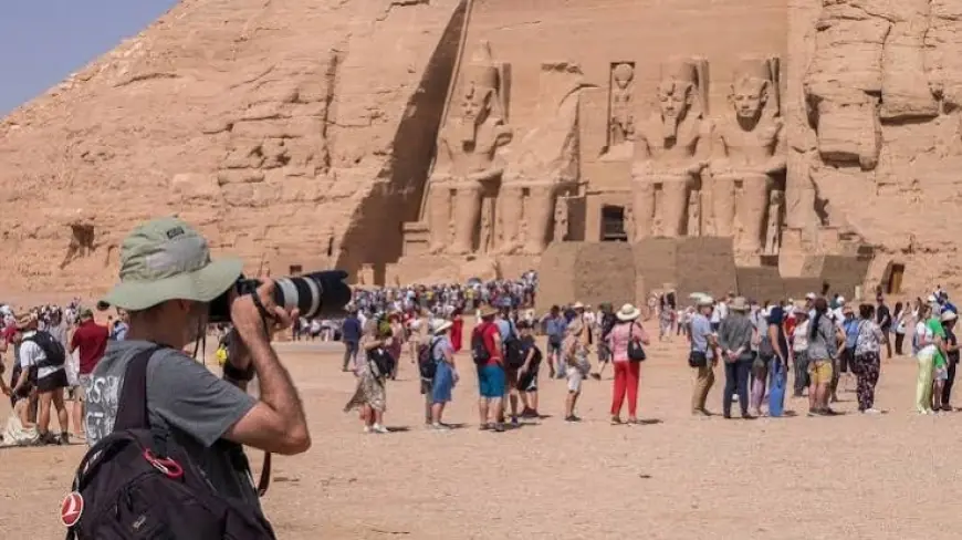 أسواق سياحية جديدة ورحلات طيران مباشر تعزز السياحة المصرية في المستقبل