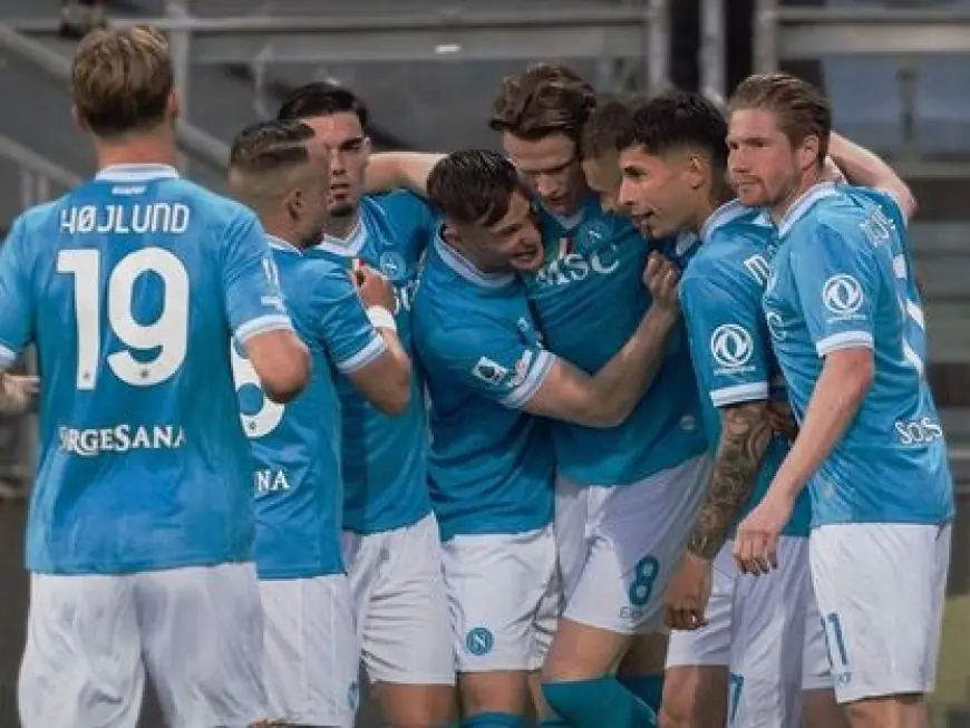 نابولي يتعثر أمام فينيسيا بهدف نظيف في منافسات الدوري الإيطالي