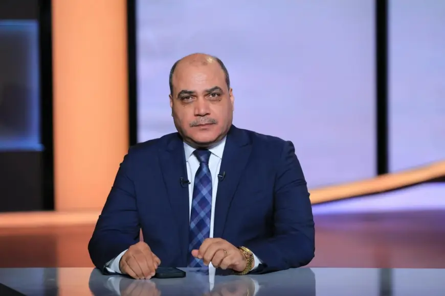محمد الباز: لأول مرة في تاريخ مصر رئيس يعلن التخلي عن السلطة