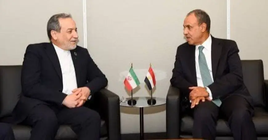 وزير الخارجية يشدد على نظيره الإيراني: أهمية خفض التصعيد واحترام أمن الخليج